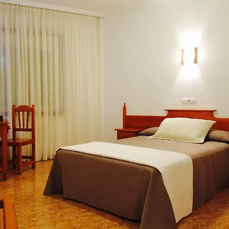 Pensjonat Eden A Revolta