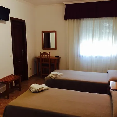 Pensjonat Eden A Revolta