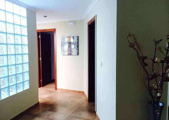 Eden Gæstehus A Revolta